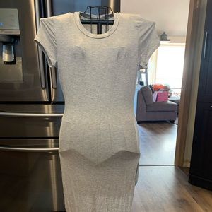 Gray t-shirt dress, stretchy